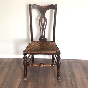 💕🌼 Antique side chair's 1890’s ( possibly earlier ) - a piece of art work 🌻🌺